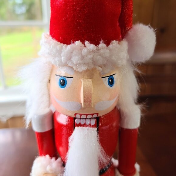 Christmas Nutcracker Soldier Wooden Statue Holiday Santa Decor Table Decoration - Picture 2 of 13